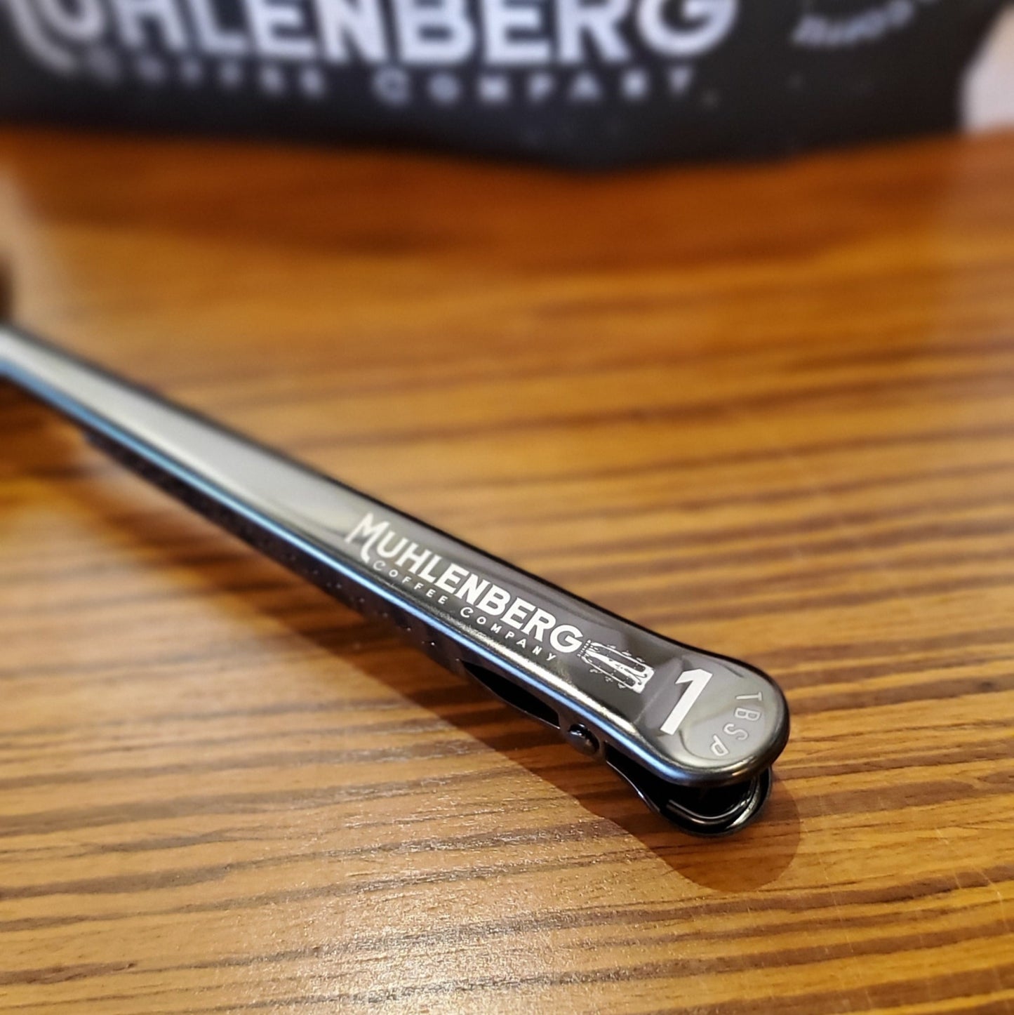 2-in-1 Coffee Scoop / Bag Clip
